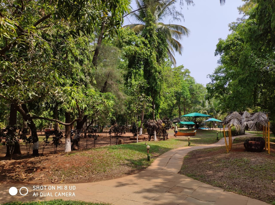 都德撒加温泉度假村主图