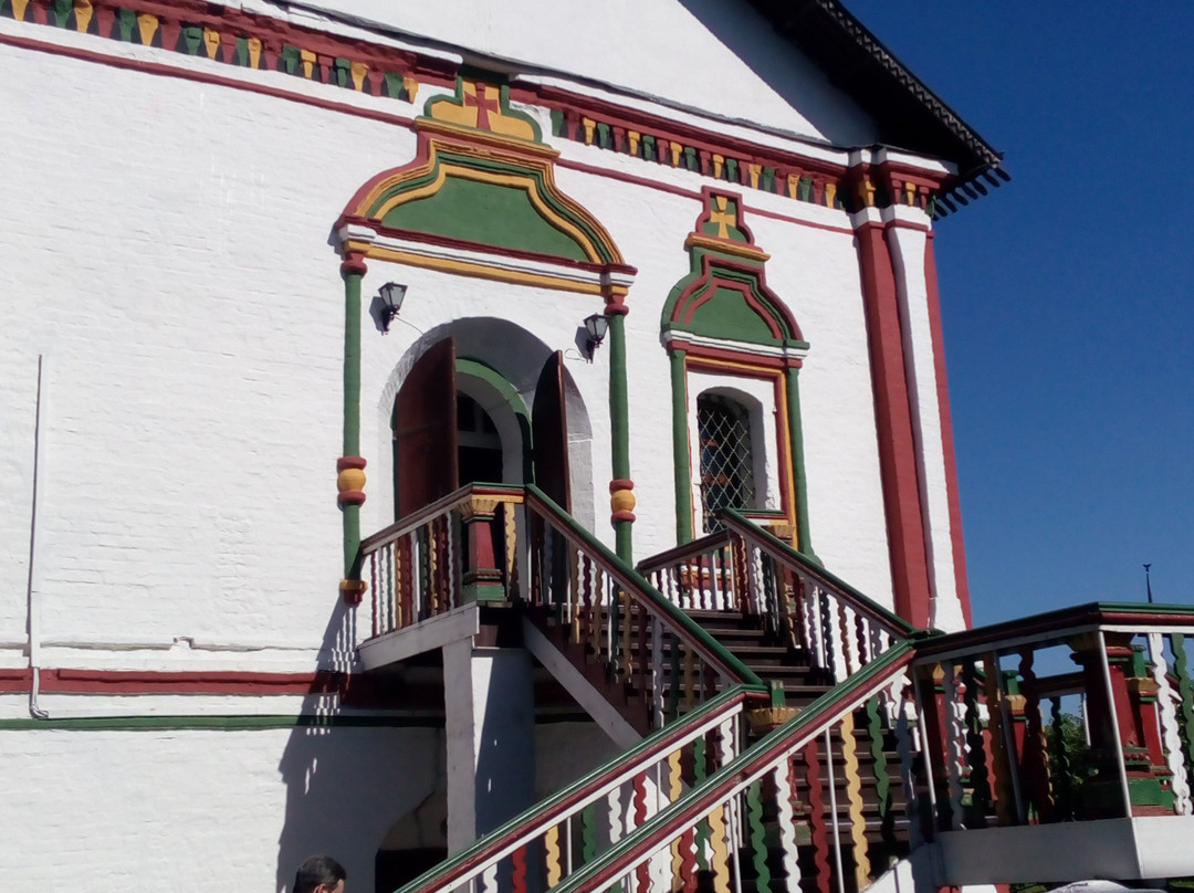 Novo-Golutvin Holy Trinity Monastery景点图片