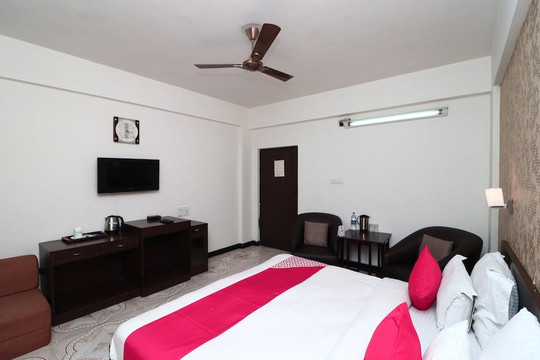 Hotel East Lite主图