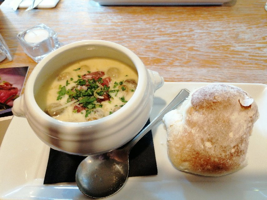 The Olive Branch Inn主图