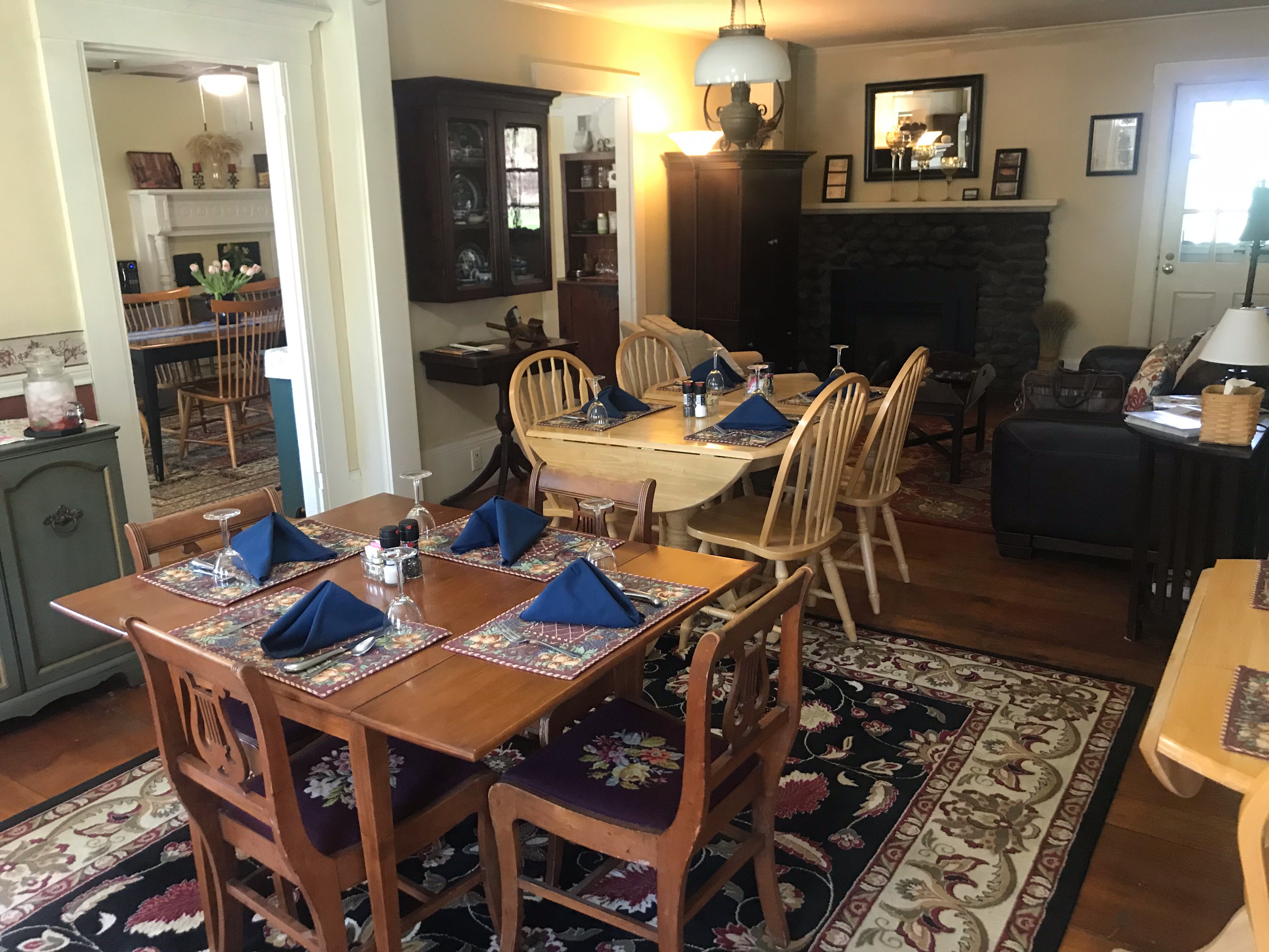 Benjamin Prescott Inn-餐饮