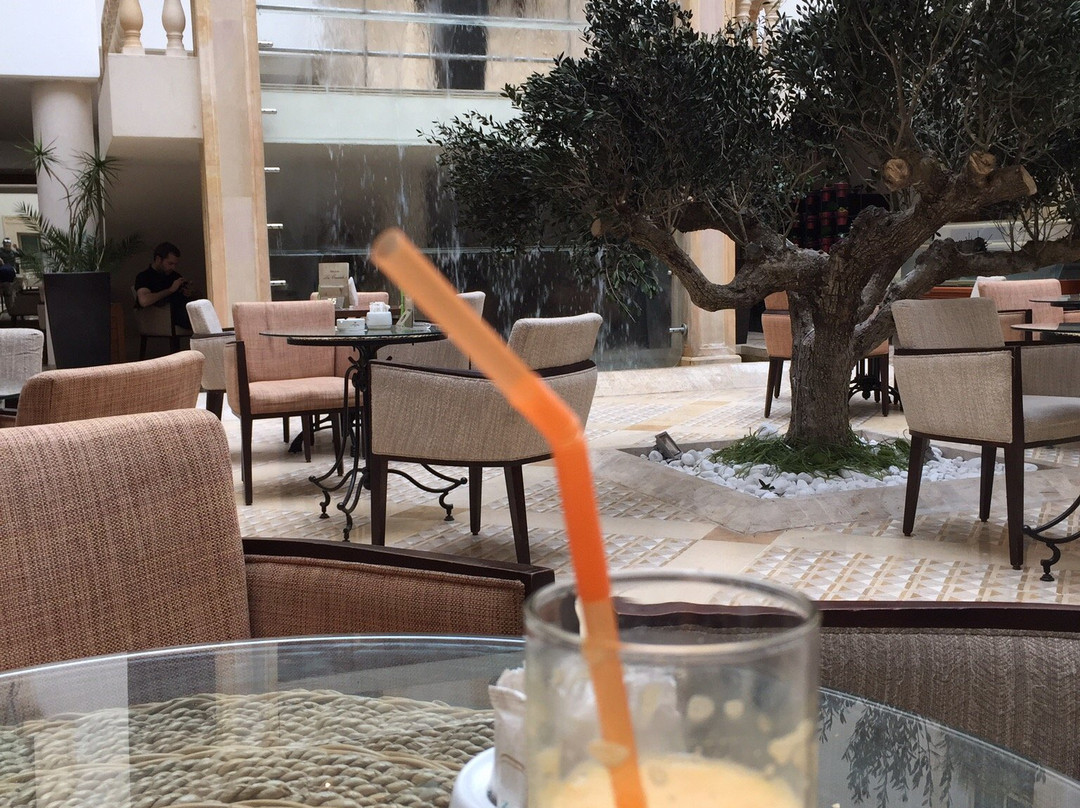 Les Oliviers Palace主图