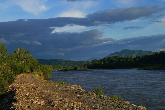 Charyshskoe旅游攻略图片