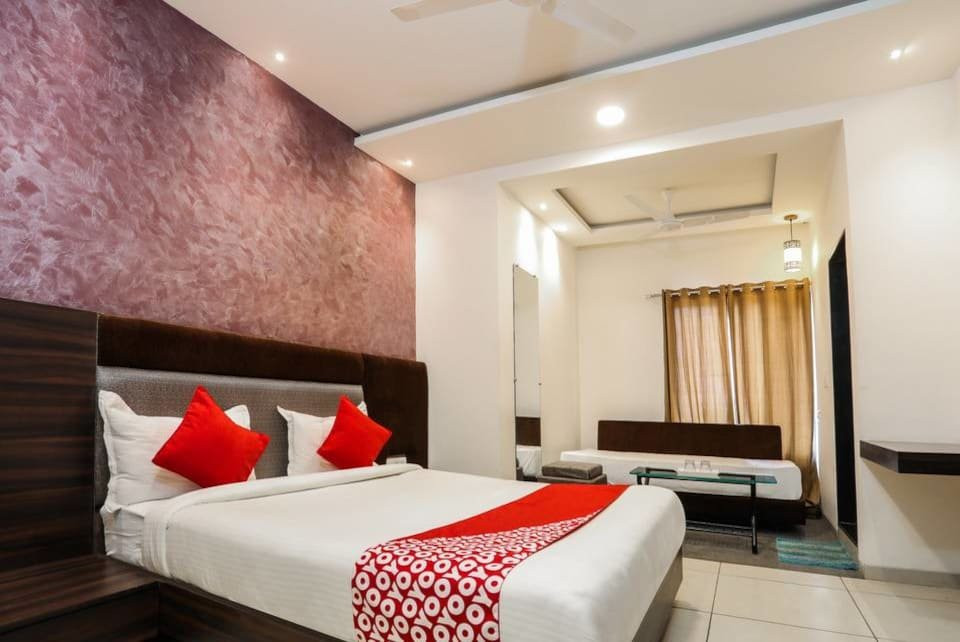 OYO 16543 Hotel Madhuban主图