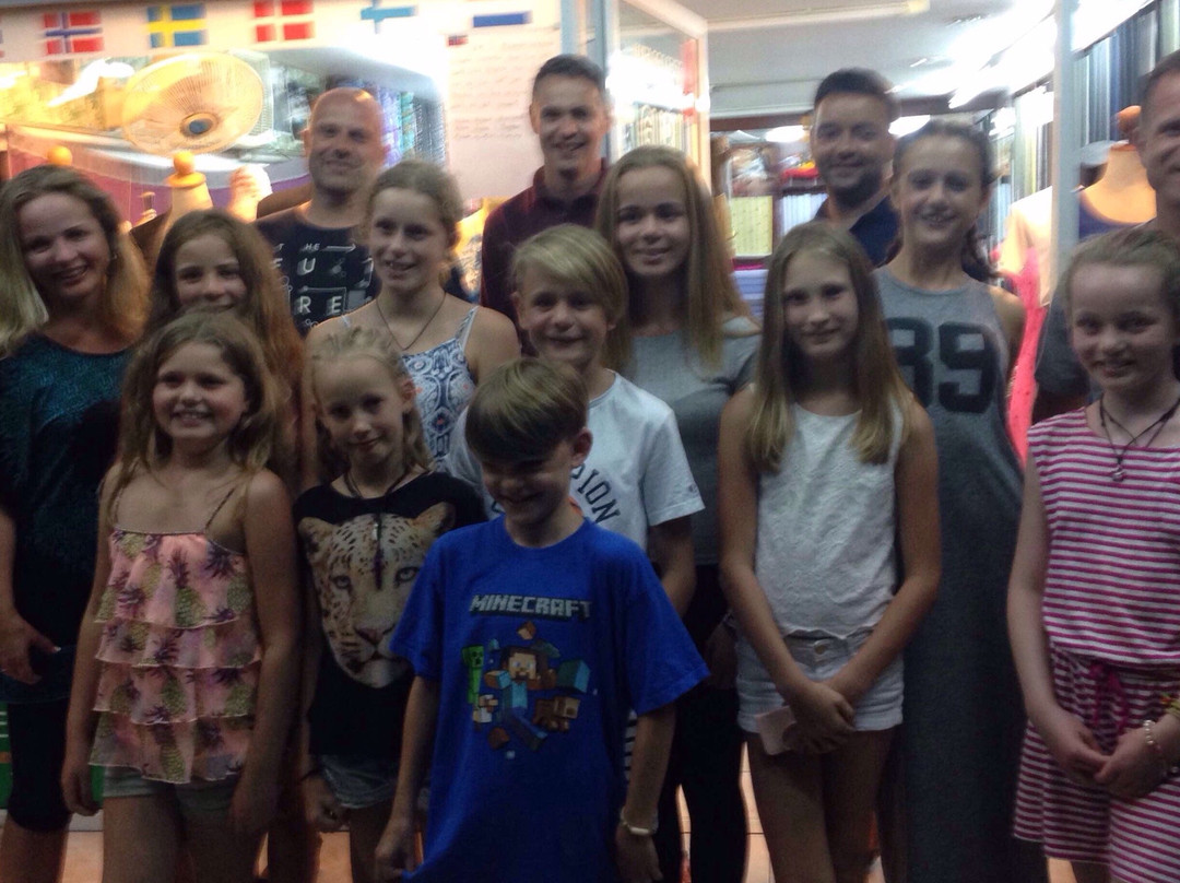 派斯里酒店主图