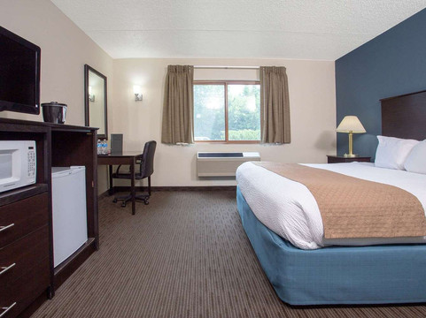 格林湾西美吟温德姆酒店主图