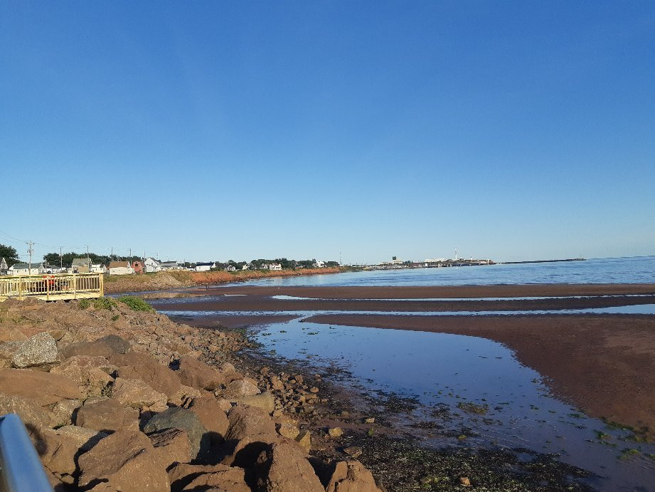 PEI Seaglass Shanty-Souris必去景点