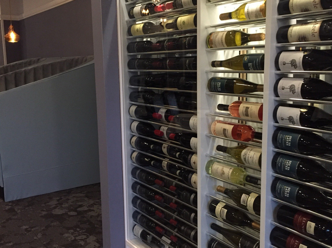 Executive Plaza Hotel Metro Vancouver主图
