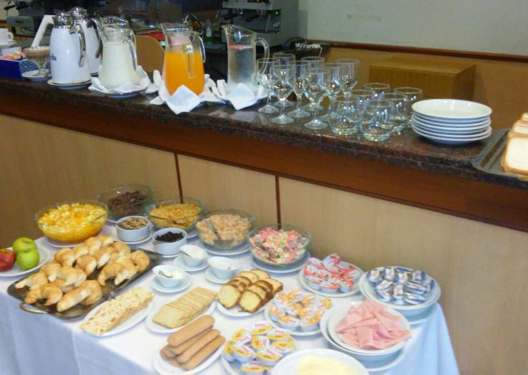 Hotel Plaza Rafaela主图