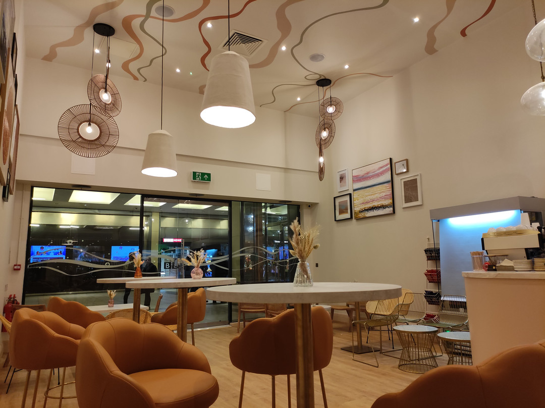 Elio Café