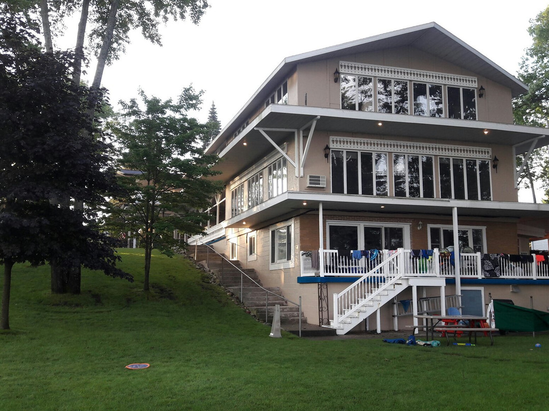 Riviera Resort