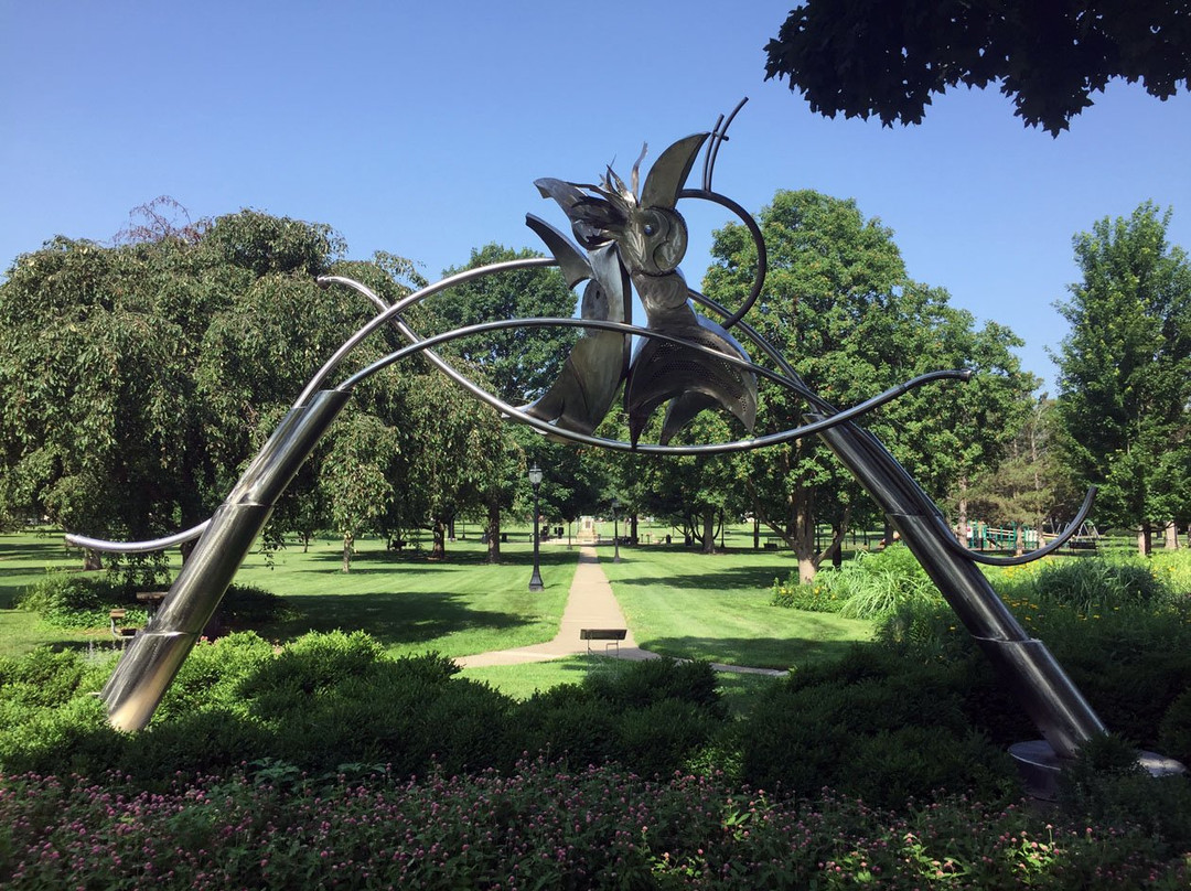 West Side Park-尚贝恩必去景点