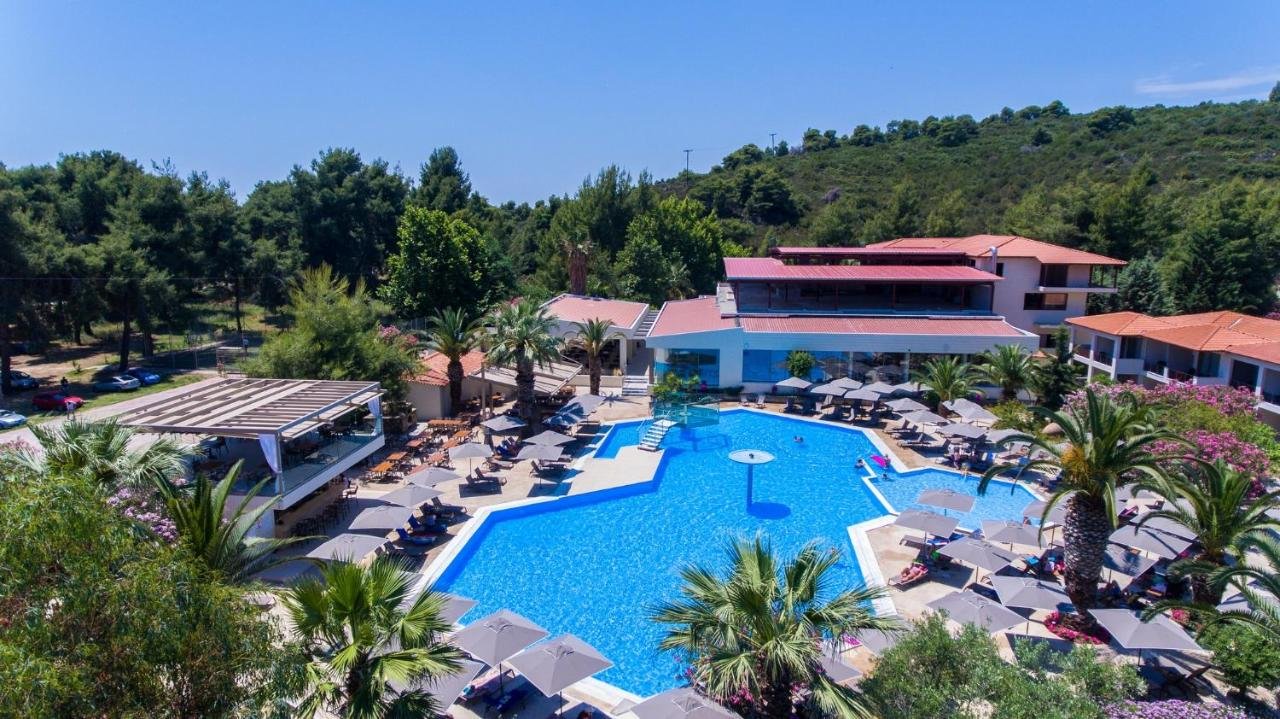 Poseidon Hotel Sea Resort-泳池