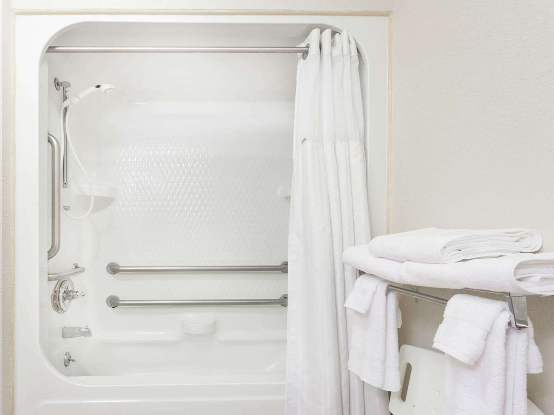 Ramada Limited Tell City主图