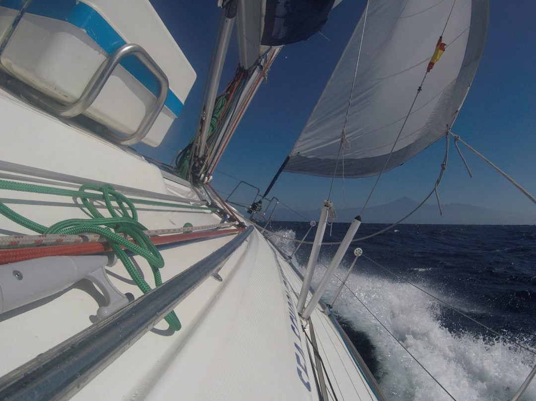 Club Sail Tenerife-洛斯·吉甘特斯必去景点