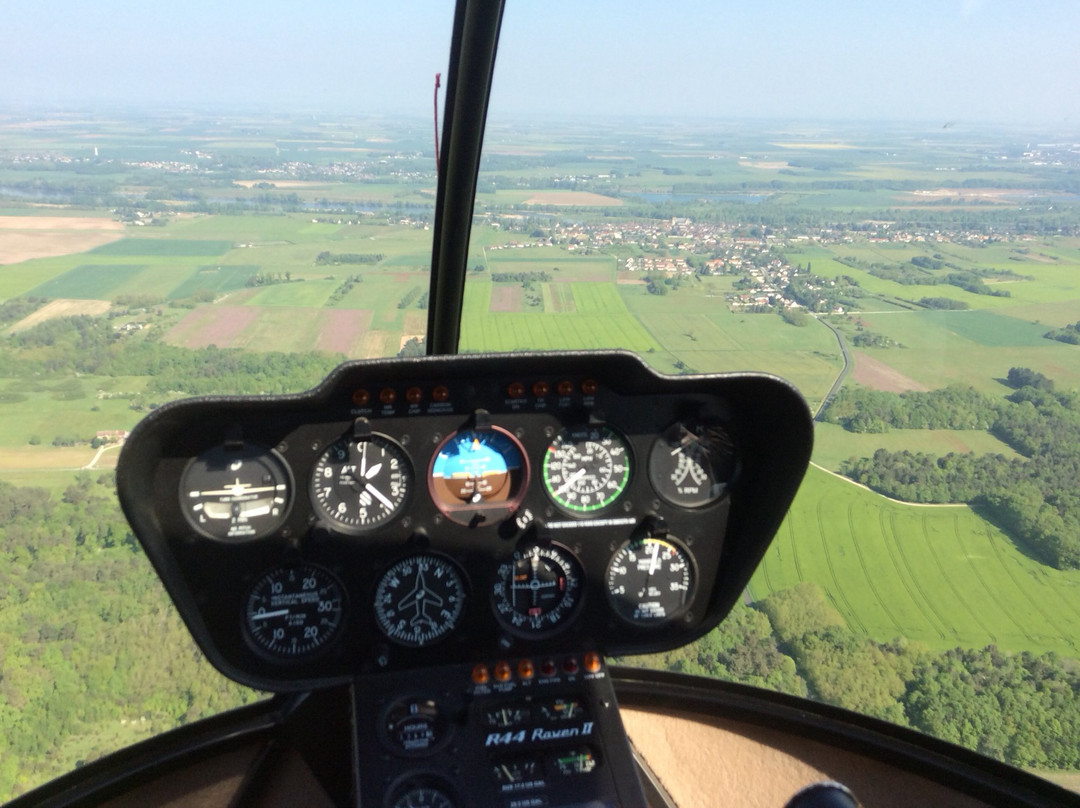 Heli-Passion Val de Loire景点图片