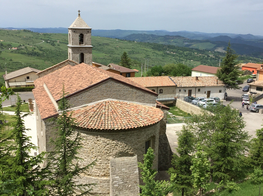 Santuario Santa Maria di Pierno-San Fele必去景点