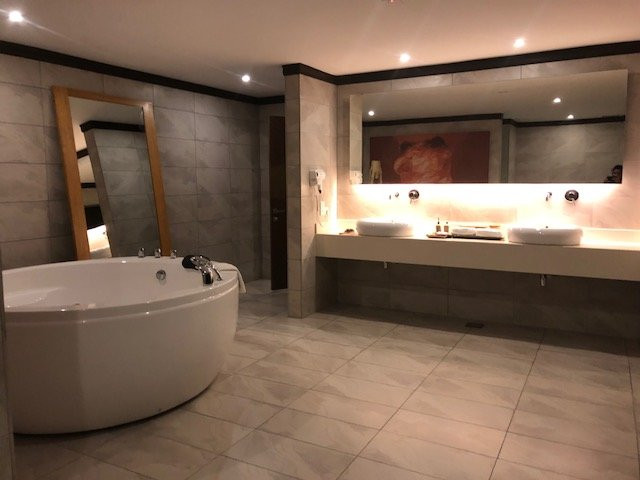 Lot 33 Boutique Hotel主图