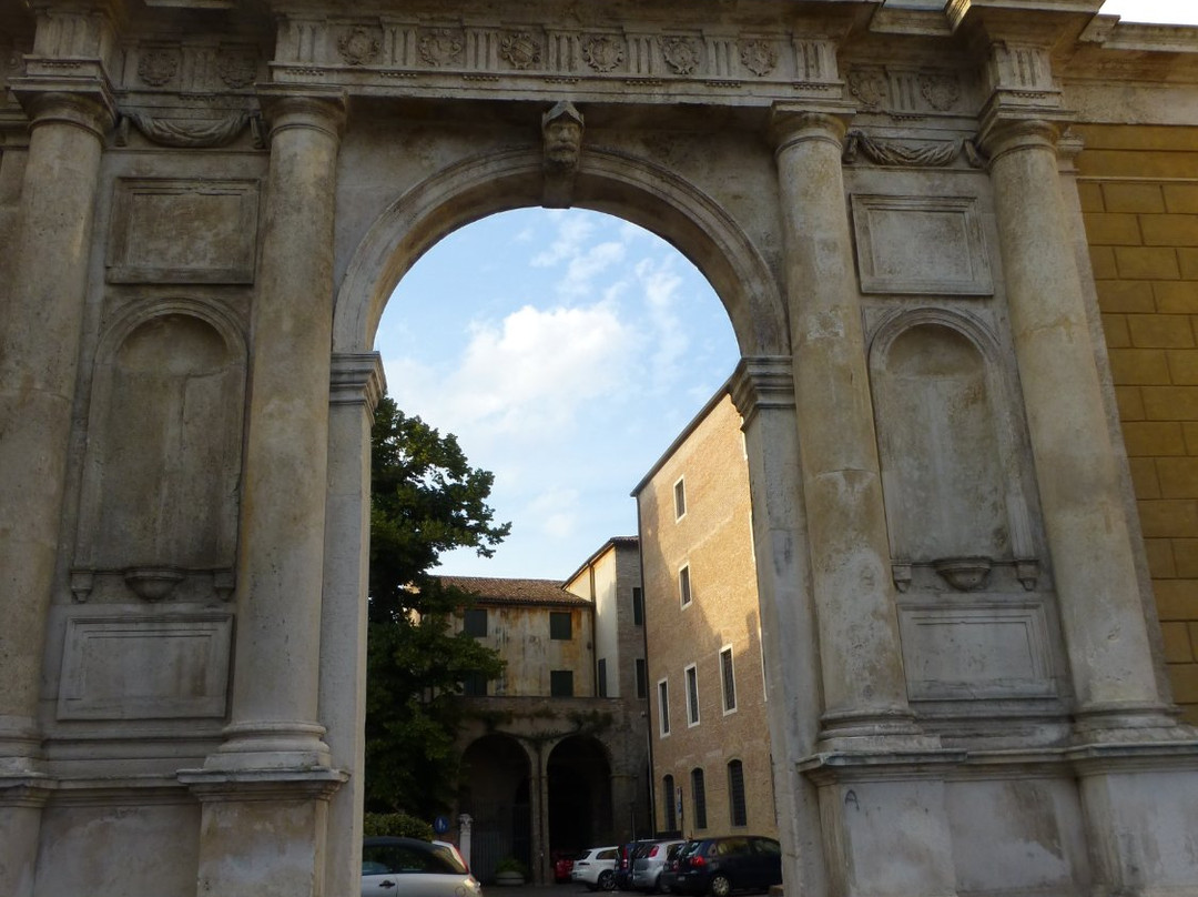 Arco Vallaresso-帕多瓦必去景点