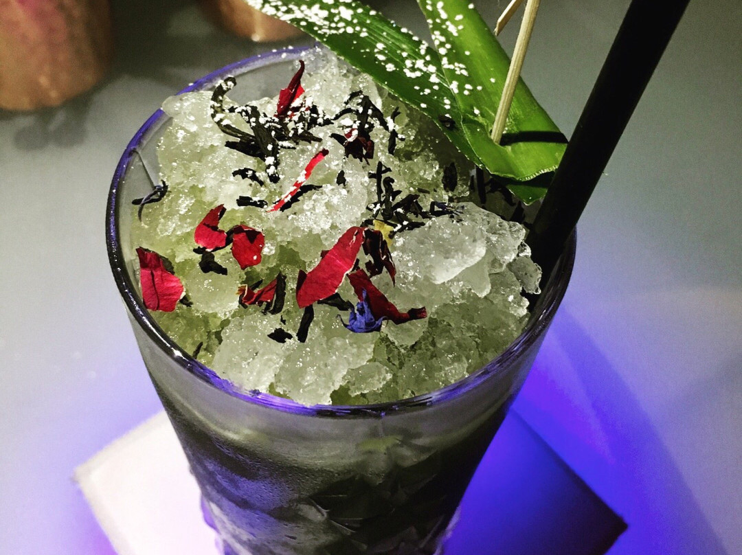 Q Bar-Nam Từ Liêm必去景点
