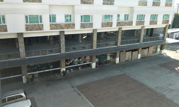 马西亚诺酒店主图