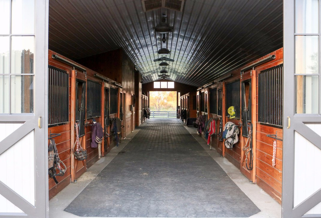 Hidden Hills Farm & Vineyard-弗雷德里克必去景点