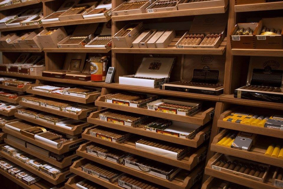 La Casa Del Habano