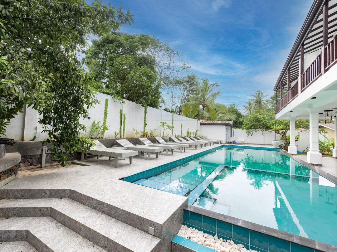 Hotel Calm Haven