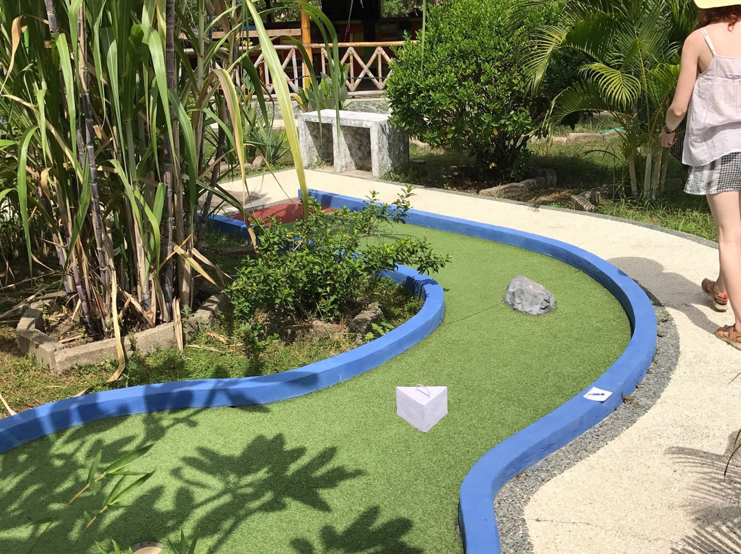 Gili Golf & Bar景点图片