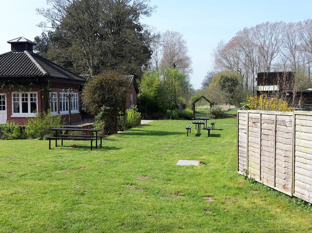 Dower House Touring Park