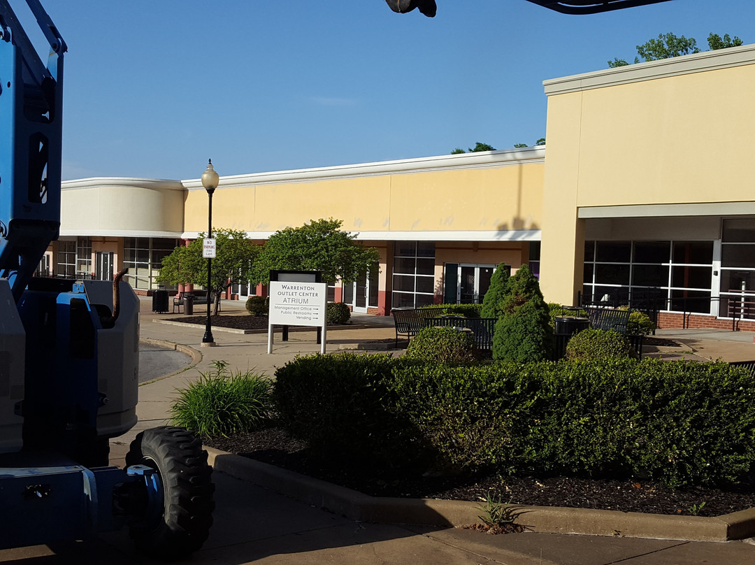 Warrenton Outlet Center-Warrenton必去景点