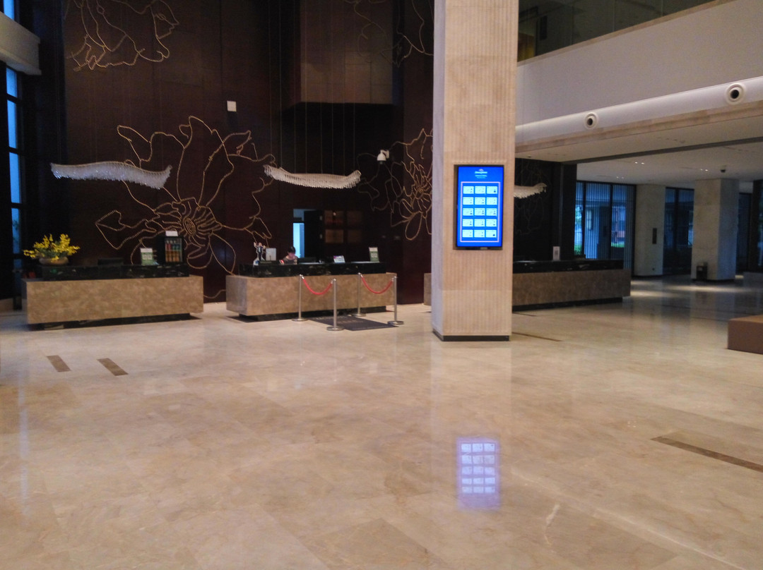 秀山豪生大酒店主图