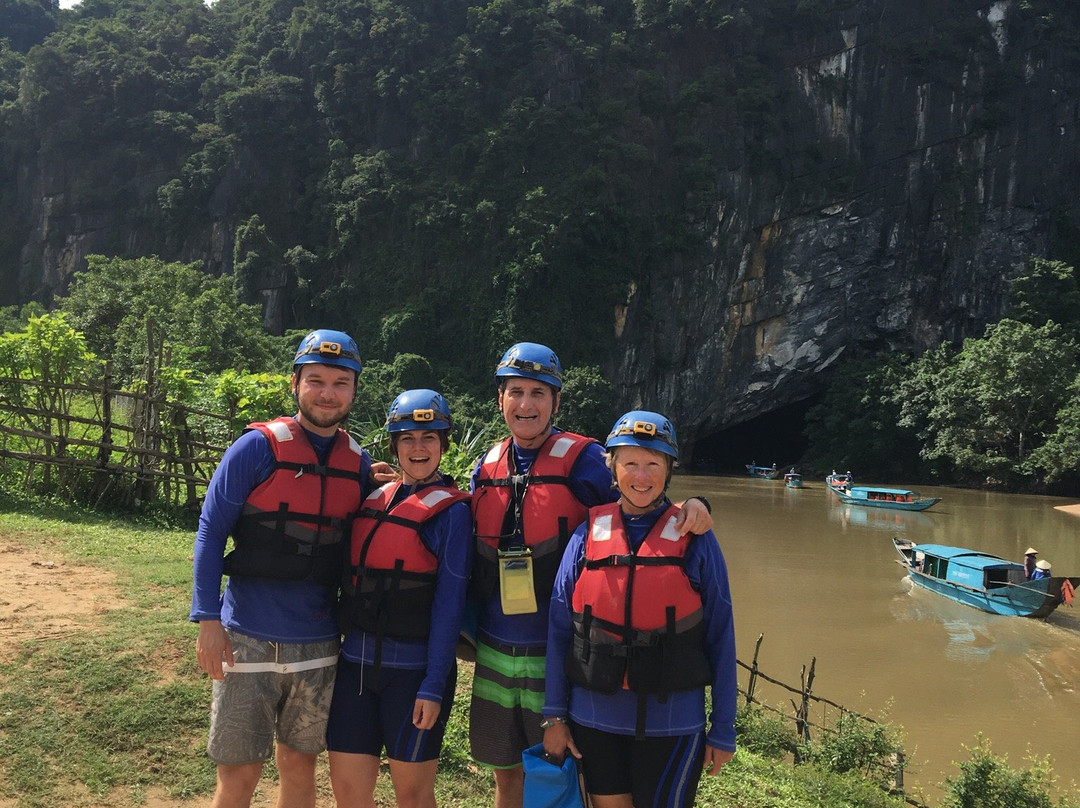 Dong Hoi - Phong Nha Cave Tours景点图片