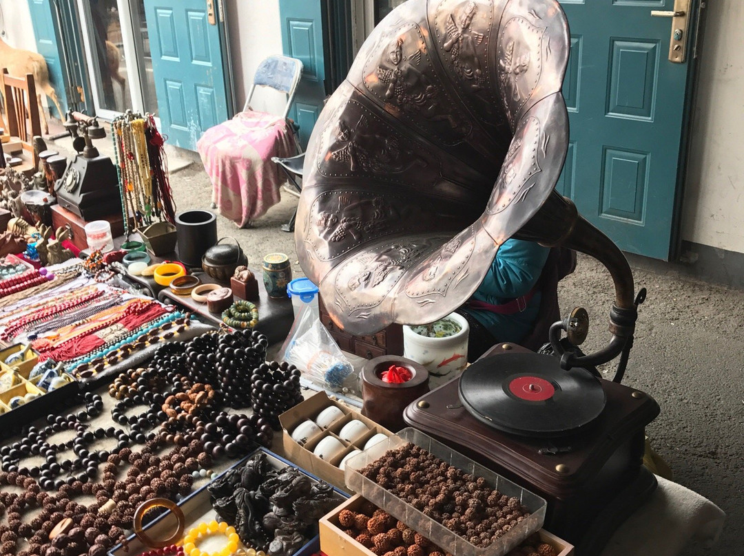 鲁园古玩城-沈阳市必去景点