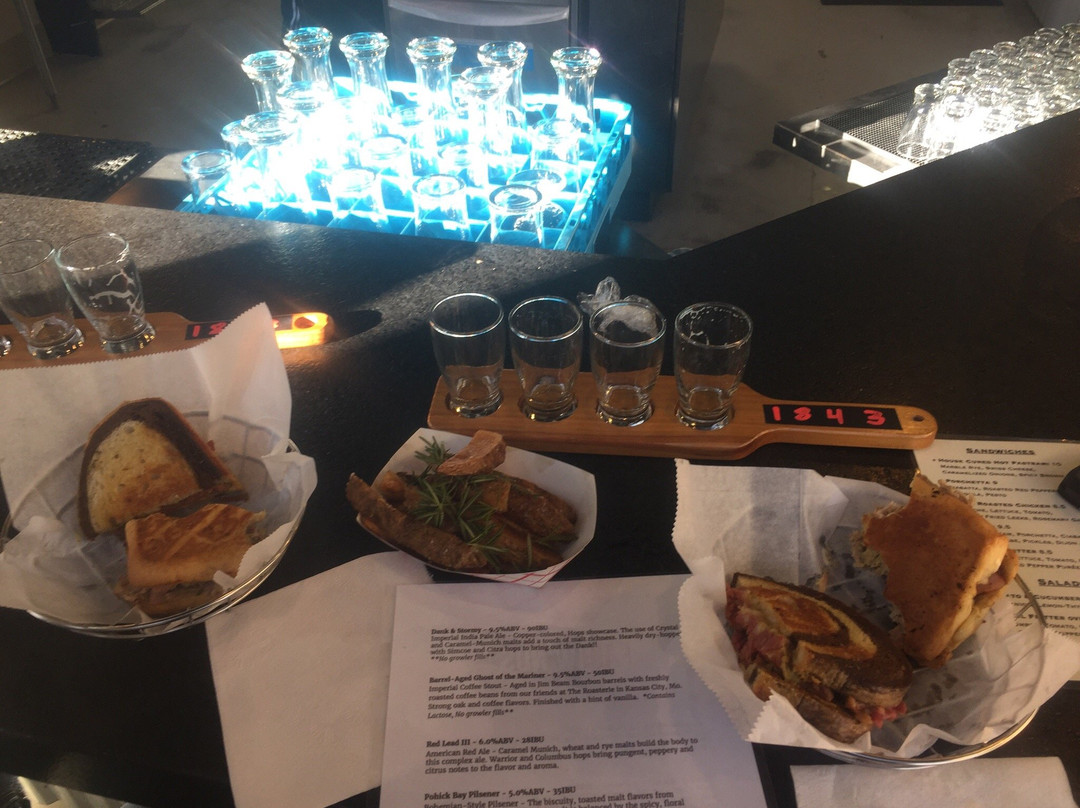 Fair Winds Brewing Company景点图片