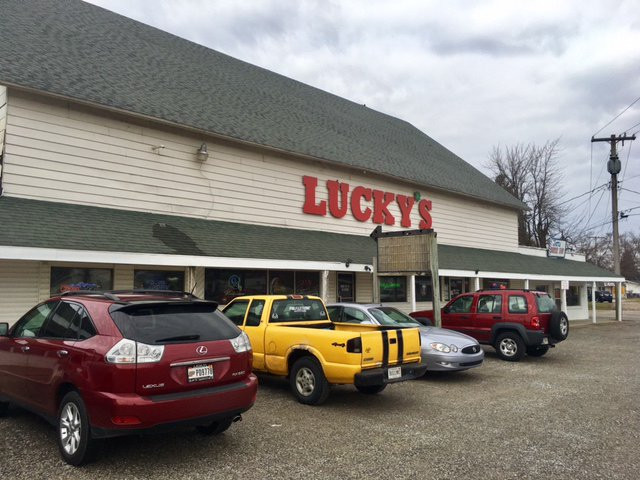 North Webster餐馆和美食-Lucky's Tavern Bar and Grill