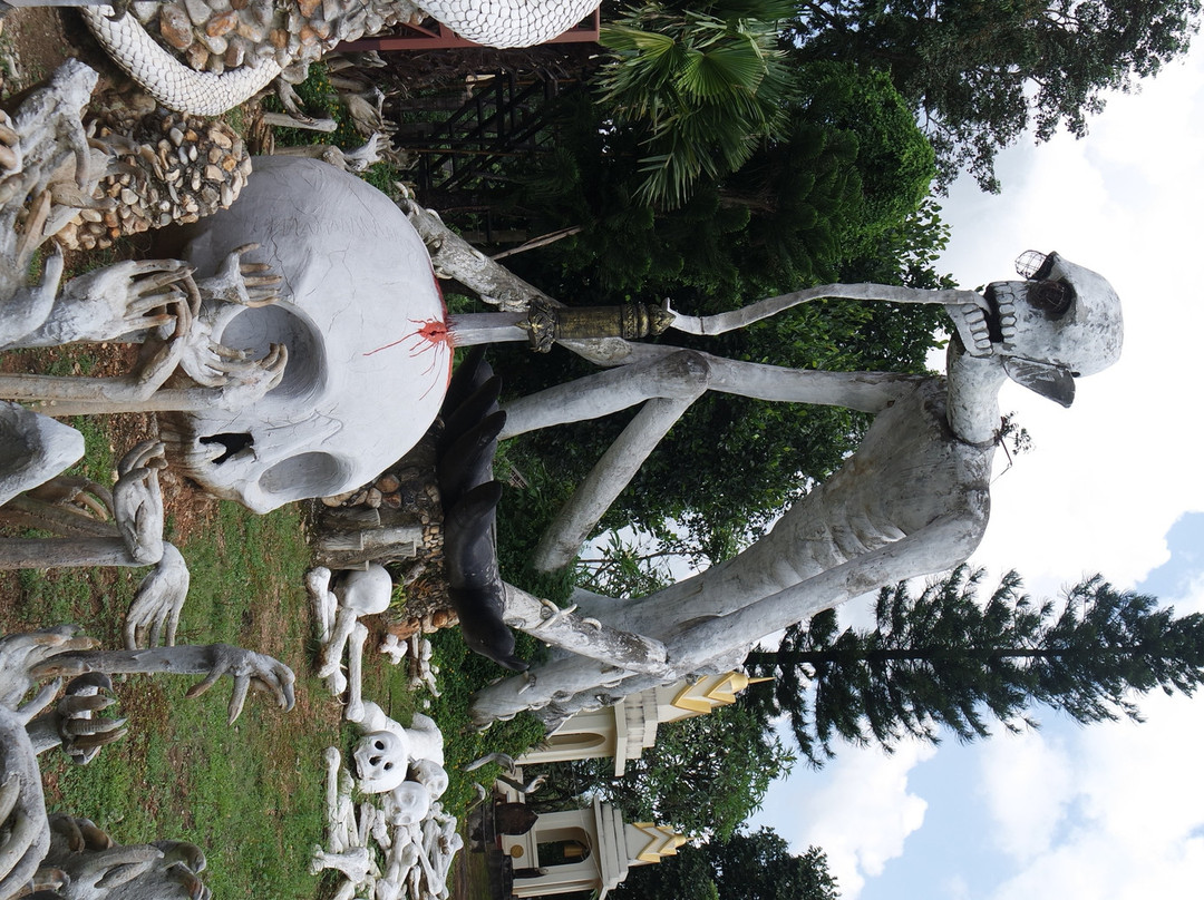Wat Phra That Mae Chedi-远巴保县必去景点