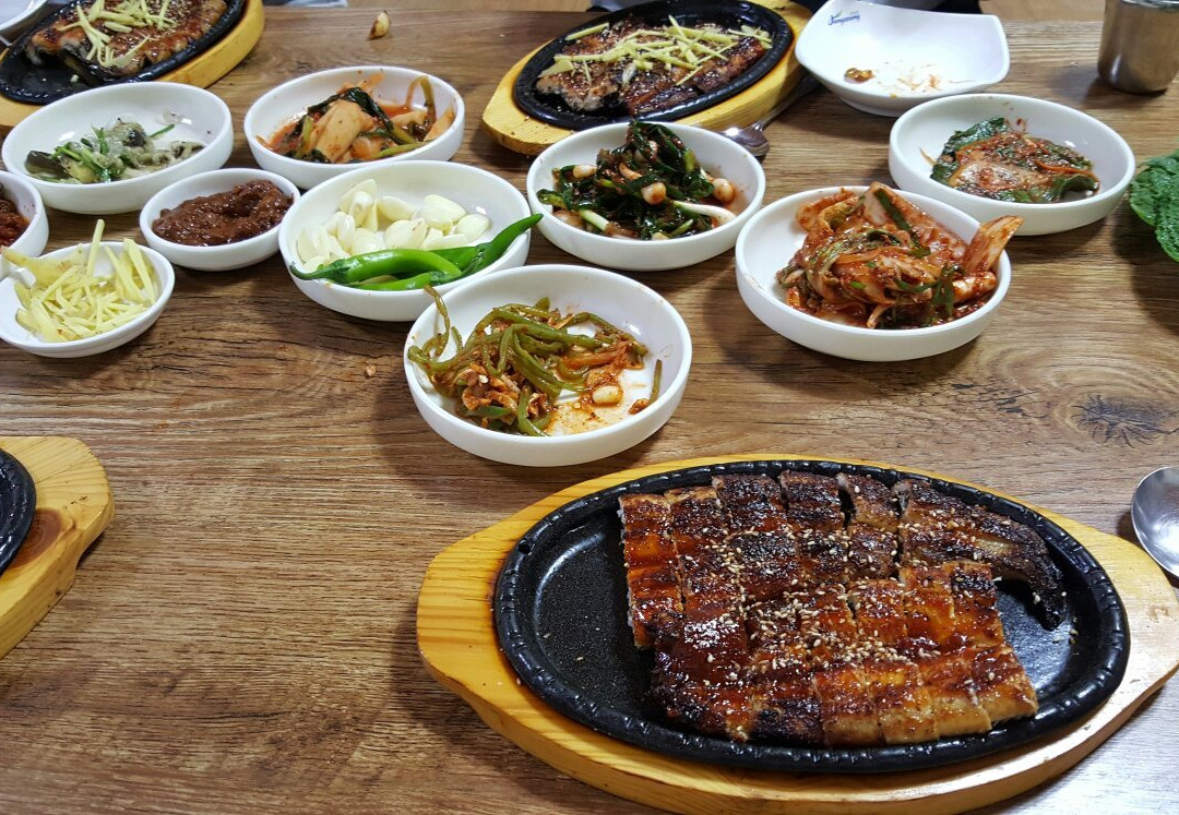 长城郡餐馆和美食-Dragon River Restaurant