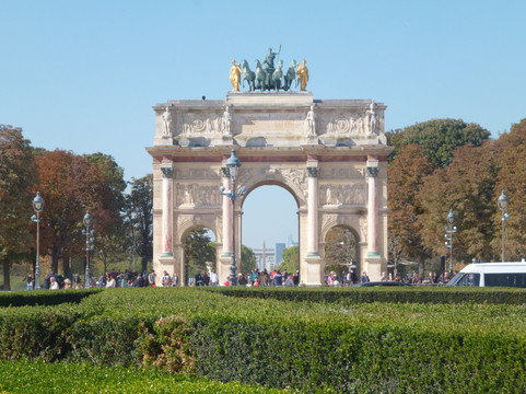 法国卢浮宫卡鲁塞尔厅-巴黎必去景点