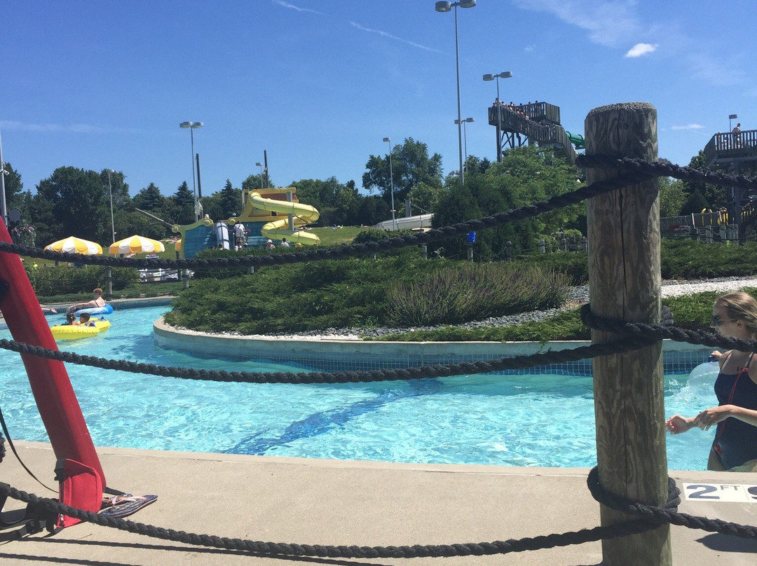 Cascade Bay Waterpark景点图片