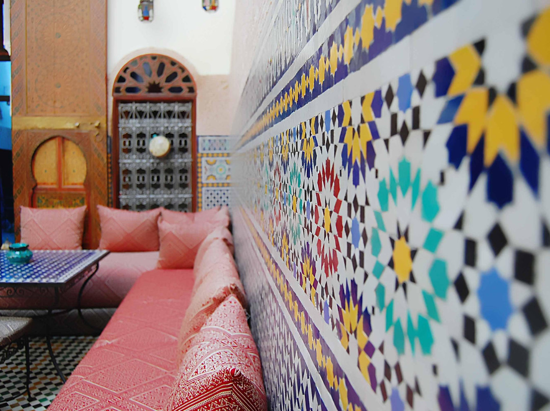 里亚德非斯艾莎酒店