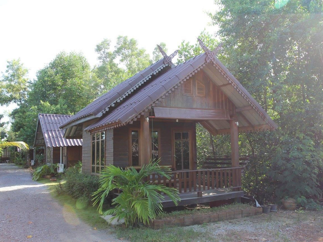苏察纳里兰戈普度假村