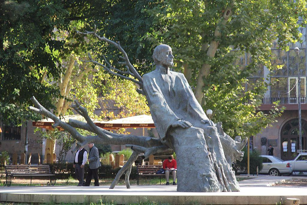 Koltsevoi Boulevard-埃里温必去景点