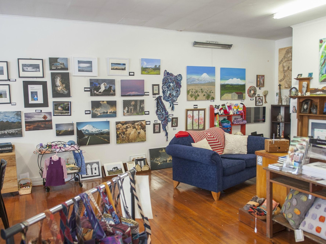 The Barbed Wire Gallery-Raetihi必去景点