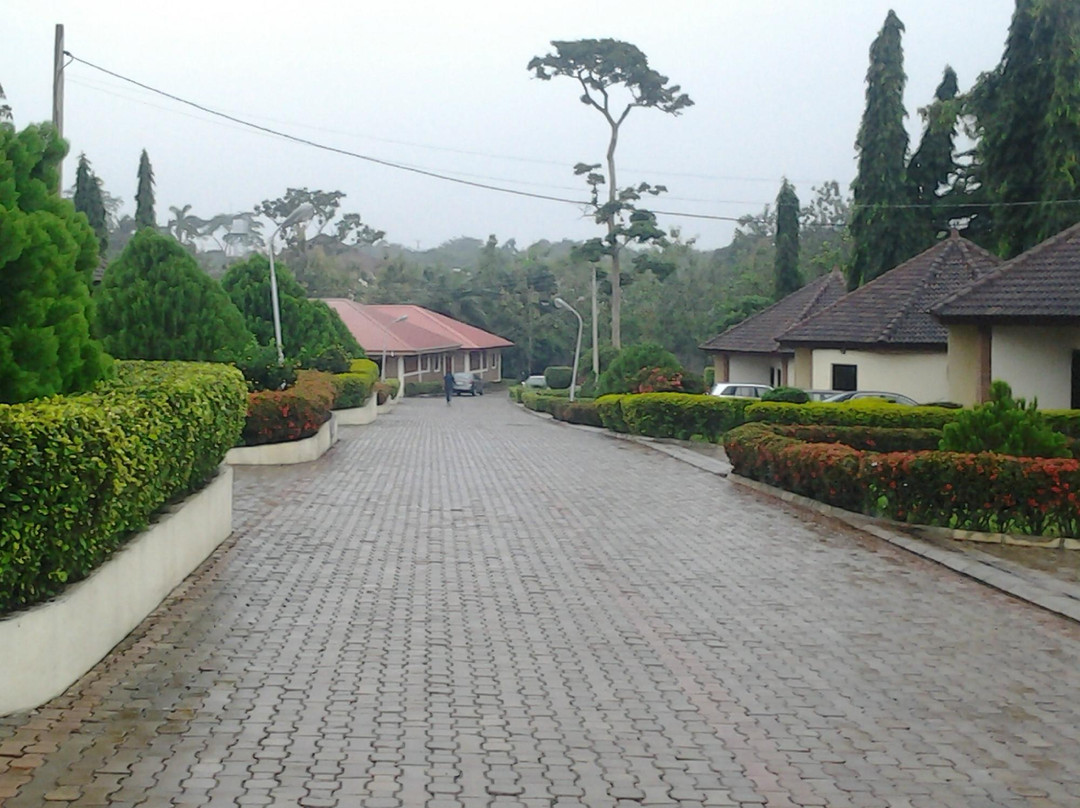 Zenababs Half Moon Resort