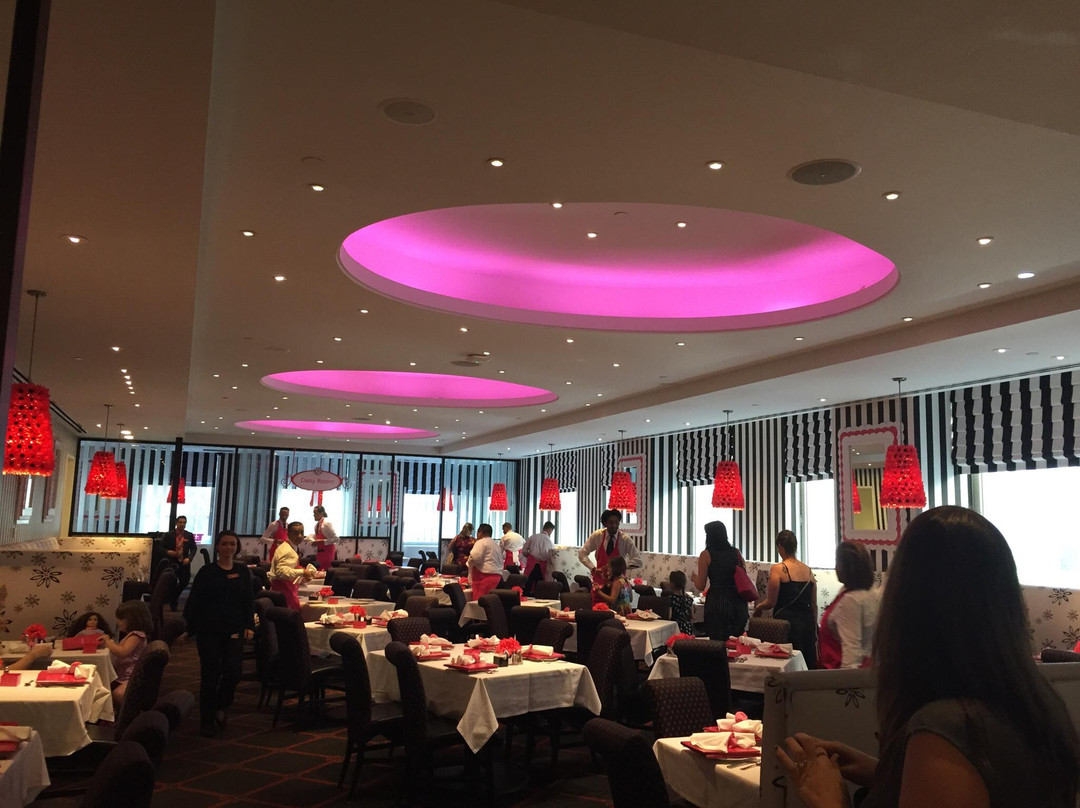 纽约美国女孩购物中心-纽约市必去景点