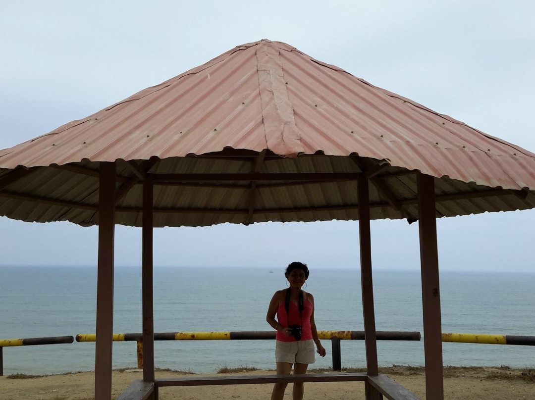 Playa Anconcito景点图片