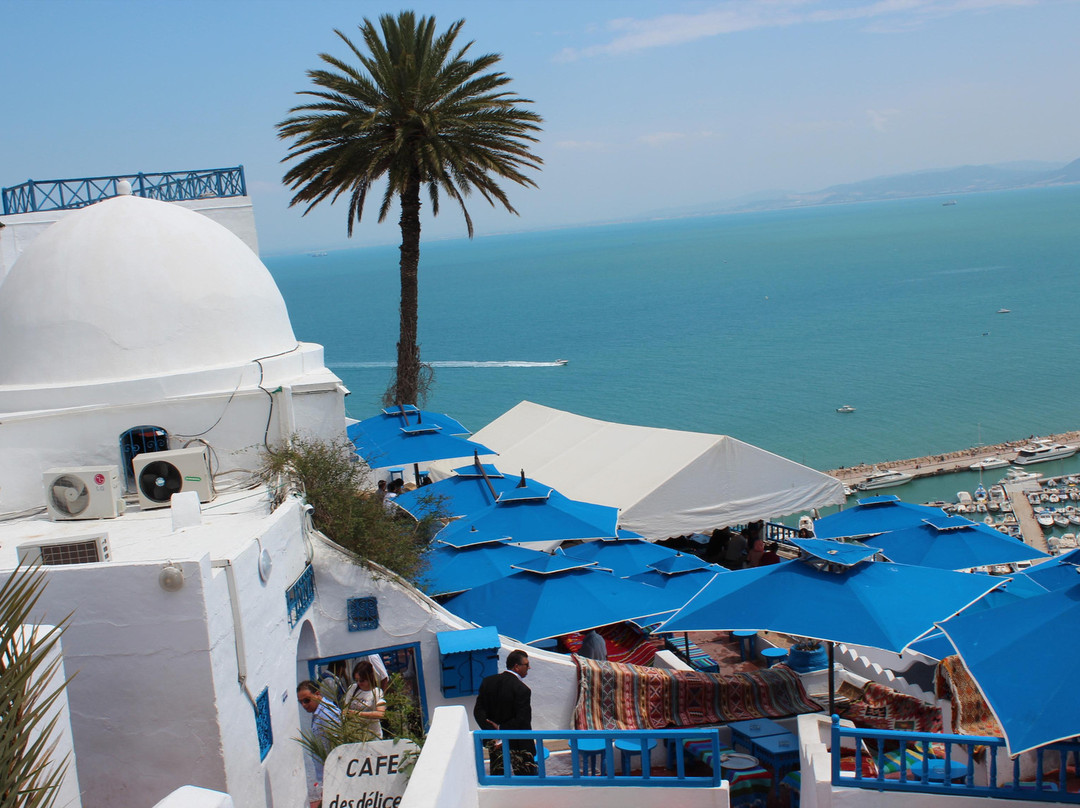 Centro storico-蓝白小镇必去景点