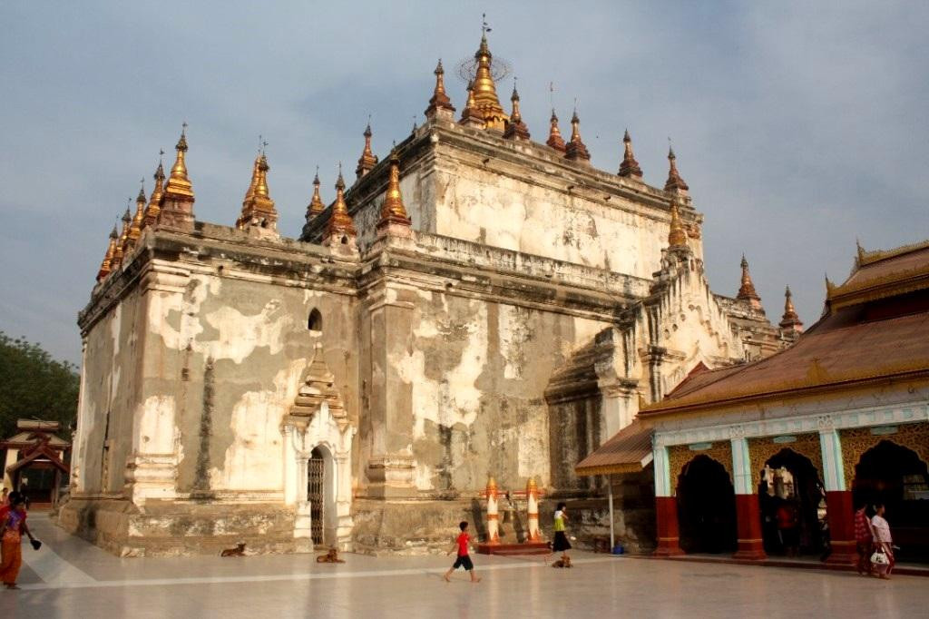 Manuha Temple-蒲甘必去景点