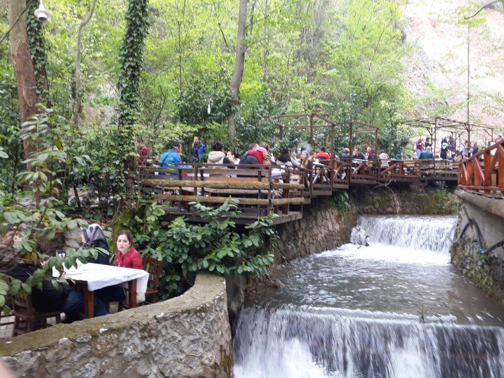 şelale restaurant
